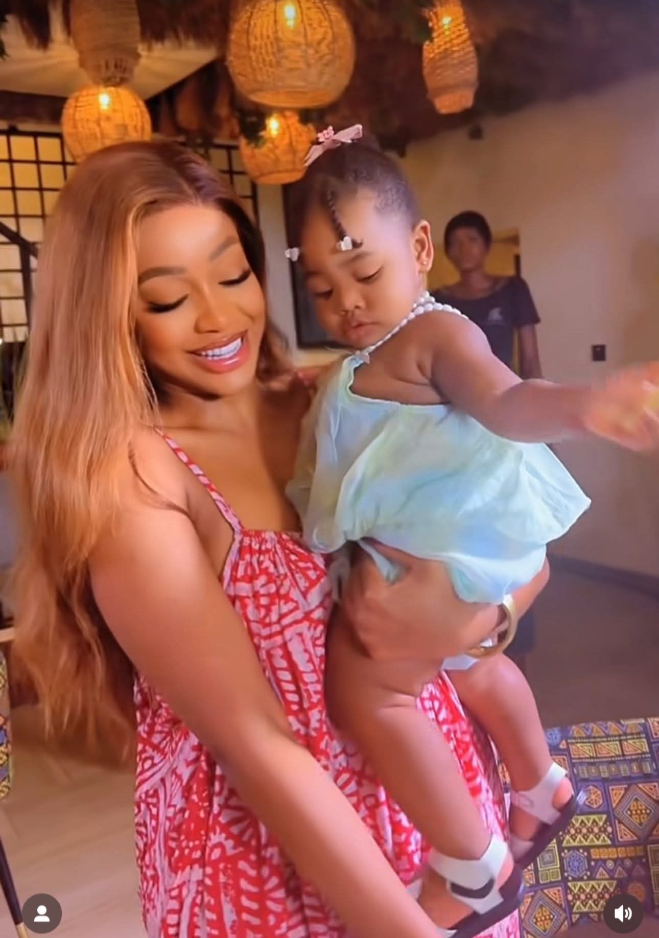 Reactions as Actress Uche Montana show off her daughter. 