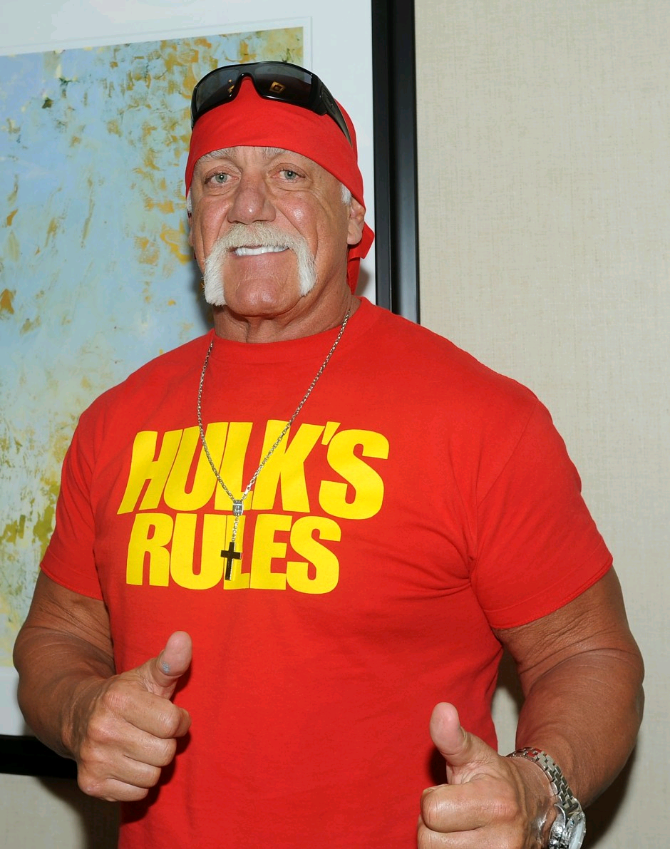 Sad: Hulk Hogan dies at 71.