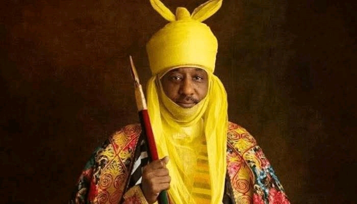 Drama as Emir Sanusi blasts kingship with Education. 